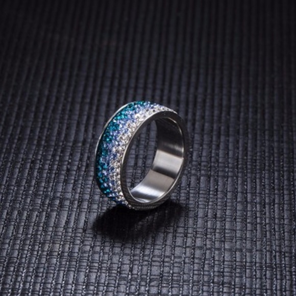 CZ Crystal Blue Silver Ring New Size 7 - 12 - Picture 3 of 5